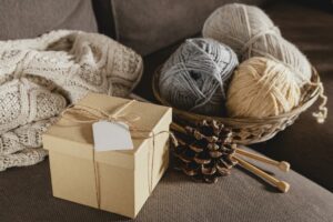 Lire la suite à propos de l’article Crochet et Cadeaux Faits Main : Des Présents Qui Font Sens !